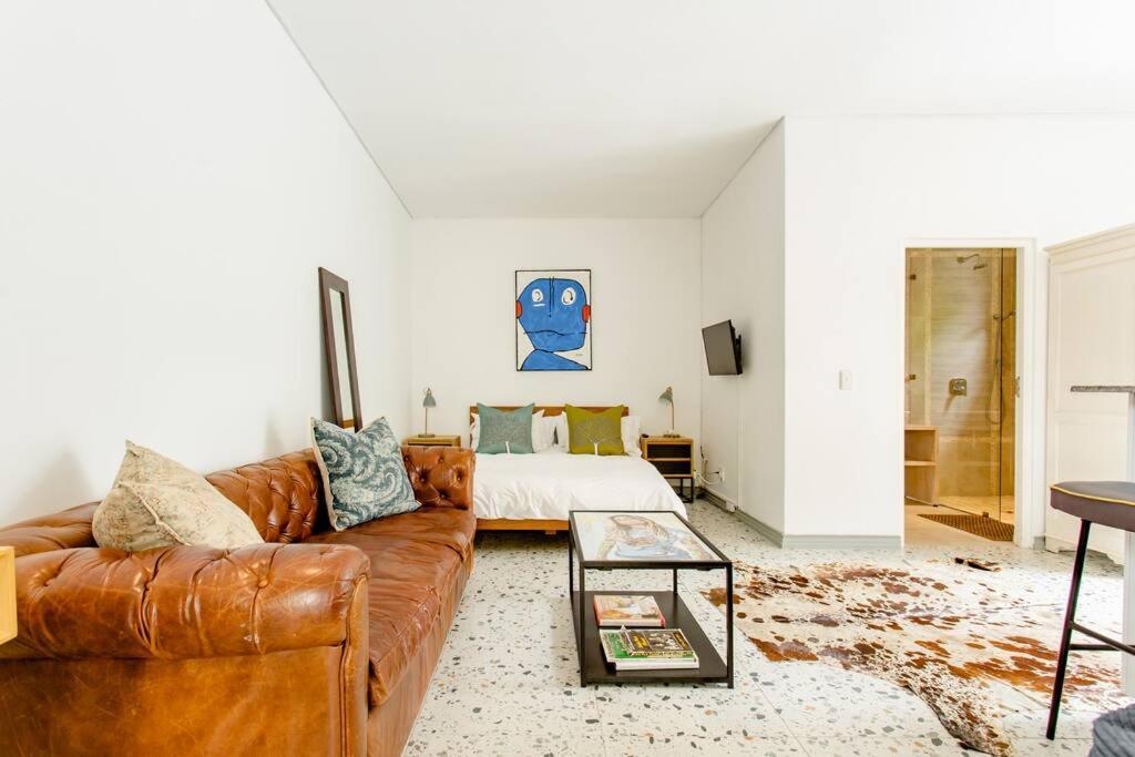 Orchard Lane Apartment